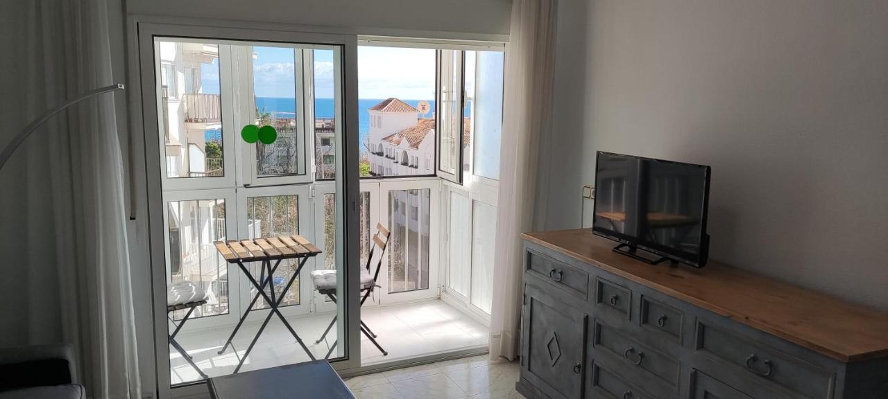 Nerja Gaviota Holidays Piscina Y Playa Εξωτερικό φωτογραφία