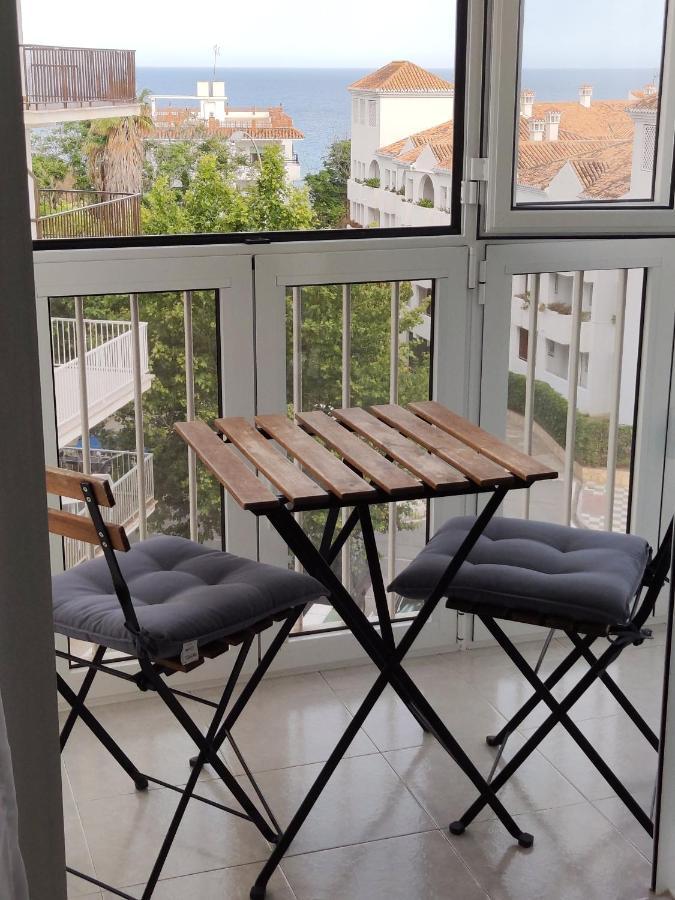 Nerja Gaviota Holidays Piscina Y Playa Εξωτερικό φωτογραφία